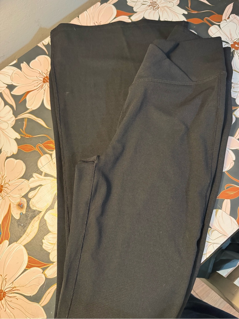 HALARA Black Ribbed Thermal Joggers - Slim High-Waist